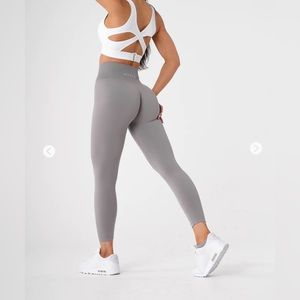 NVGTN Seamless Leggings - Gray M